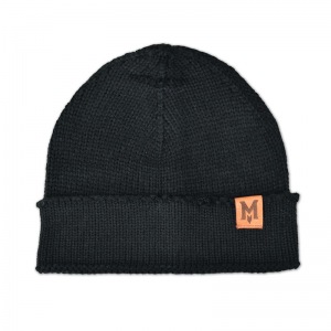 Migration_Beanie_LeatherTag_Black_800px