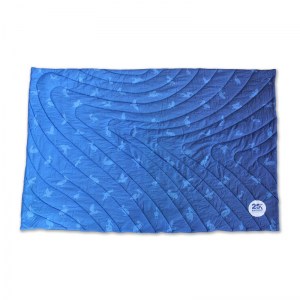 Pelican-Sample-Camp-Blanket_Blue